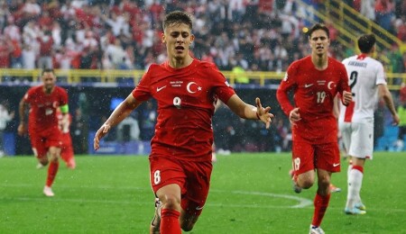 Arda Güler ve Mert Müldür, 'ilk maçların en iyi golü' kategorisinde aday gösterildi