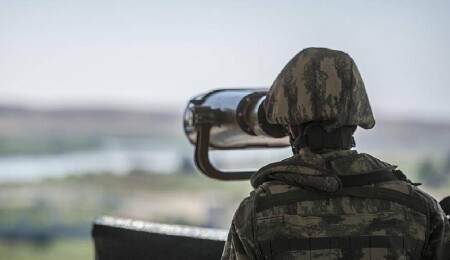 İran destekli gruplar, ABD'nin Suriye'deki üssüne roketlerle saldırdı
