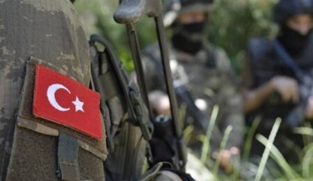 Şırnak'ta kayalıklardan düşen asker şehit oldu