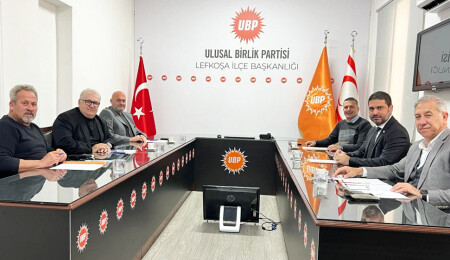 UBP ilçe başkanları toplandı