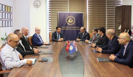 Bağdat Üniversitesi ile DAÜ arasında akademik iş birliği