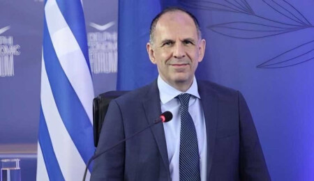 Yunanistan Dışişleri Bakanı Yerapetridis: Türk-Yunan ilişkileri Kıbrıs sorunundaki hareketliliğe katkıda bulunuyor