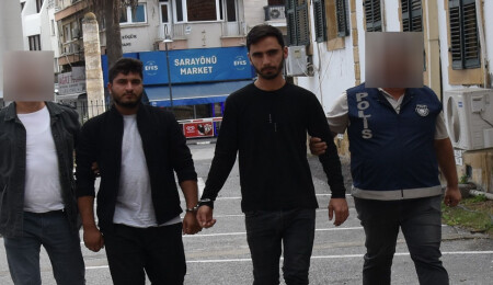 Adam kaçırma ve darp suçlarından tutuklanan zanlılar mahkemeye çıkarıldı