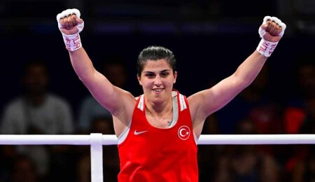 Busenaz Sürmeneli Paris 2024 Olimpiyat Oyunları'nda çeyrek finalde