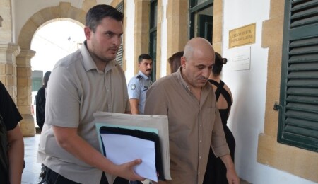 İsmail Kaya, Kalkınma Bankası'ndan "sahtekârlıkla kredi ve kayıt temini" suçlamasıyla itham edildi