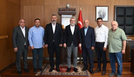 Beyarmudu Belediye Başkanı Bebek, Kahramanmaraş Belediye Başkanı Görgel’i ziyaret etti: İş birlikleri ele alındı