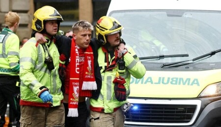 Car Ploughs into Fans at Liverpool Parade, 27 in Hospital