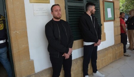 75 yaşındaki bir kadından 27 bin TL muayene ücreti alan 'sahte doktorlar' 6 gün daha tutuklu!