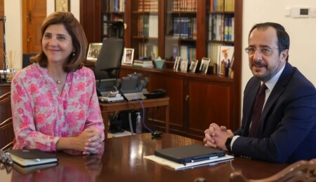 Holguin: Cenevre'de mutabakata varılan GYÖlerle ilgili somut ilerleme sağlamayı hedefliyoruz