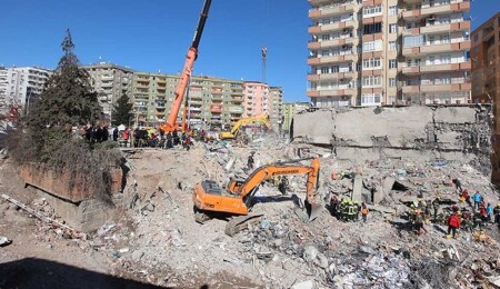 Diyarbakır'da 77 kişinin öldüğü binanın inşasında elverişsiz malzeme kullanılmış