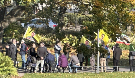 İsveç'te terör örgütü YPG/PKK yandaşları gösteri yaptı