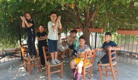 Muhit Vakfı İyilik Evi Yaz Okulu Projesi tamamlandı