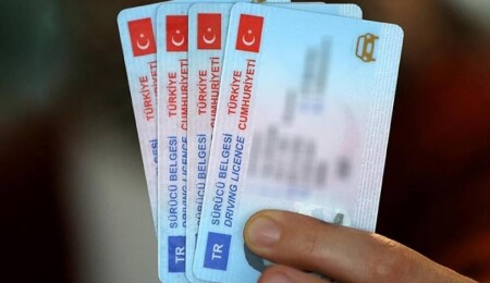Türkiye’de eski tip ehliyetler yıl sonunda geçersiz hale gelecek