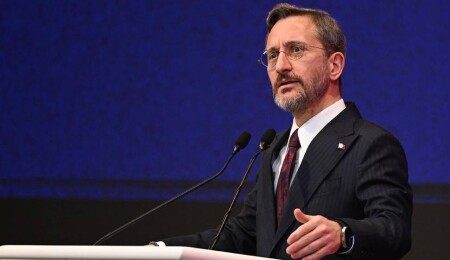 Fahrettin Altun: Orta Vadeli Program’ın hepimiz için hayırlı olmasını diliyorum