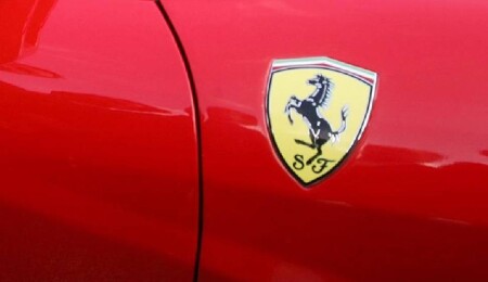 Ferrari'nin ilk elektrikli modelinin fiyatı dudak uçuklatacak
