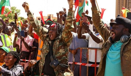 Burkina Faso, ‘Fransız varlığına’ karşı kampanyasını sürdürüyor