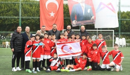 KKTC U12 Milli Takımı'ndan Mersin'de gövde gösterisi
