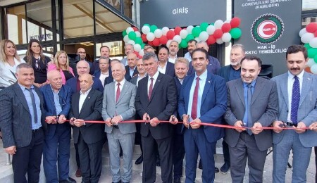 HAK-İŞ Konfederasyonu, KKTC'de temsilcilik açtı