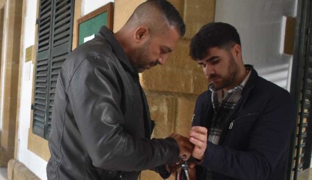 Sahte sağlık raporu ile oturma izni alan üniversite öğrencisi Halil Arslan, 9 ay hapse mahkum edildi