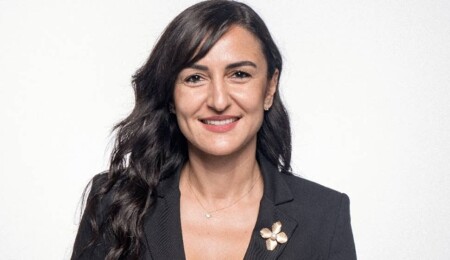 Jale Refik Rogers: Bu bürokratik sistem hasta olmayanları bile hasta eder