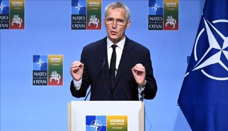 Stoltenberg: NATO müttefikleri bu yıl savunma harcamalarını yüzde 18 artıracak