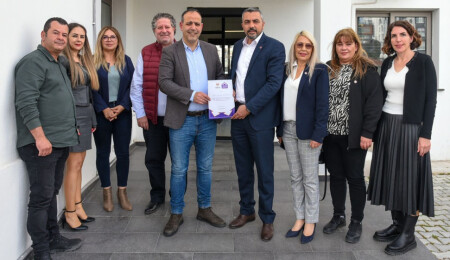 Kamu-İş’ten Kadın Sığınma Evi’nde yaşayan kadınlara destek!