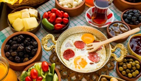 Ramazandan sonraki ilk kahvaltıya dikkat!
