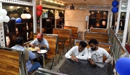 Hindistan , ABD'den binden fazla vatandaşının sınır dışı edildiğini duyurdu