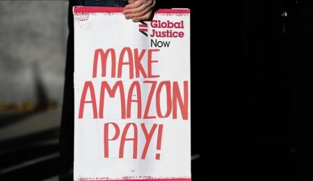 ABD'de Amazon'un 7 tesisindeki çalışanlar greve başladı