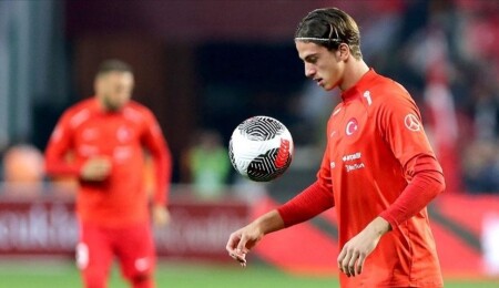 Türkiye A Milli Futbol Takımı kadrosuna Deniz Gül'ün yerine Bertuğ Yıldırım çağrıldı