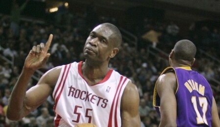 NBA'in efsane oyuncularından Dikembe Mutombo hayatını kaybetti