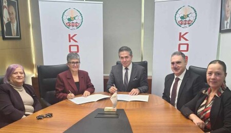 Koopbank’tan 30 öğrenciye eğitim bursu