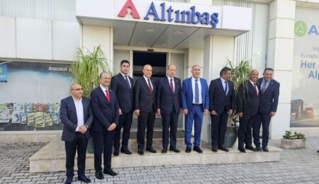 Cumhurbaşkanı Tatar'dan Altınbaş Holding’e ziyaret