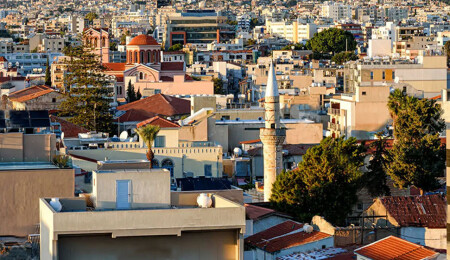 Limasol Belediyesi klimalı alanları halka açtı