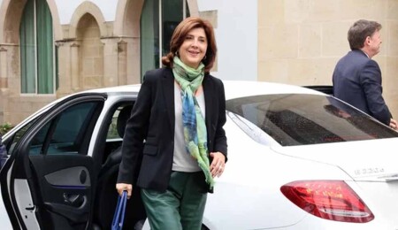 Rum Sözcü Letimbiotis, Holguin’in “çabalarına devam etme" niyetini olumlu buldu