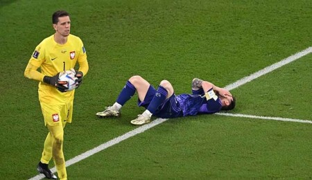 Szczesny ile Messi, penaltı kararı için iddiaya girmiş