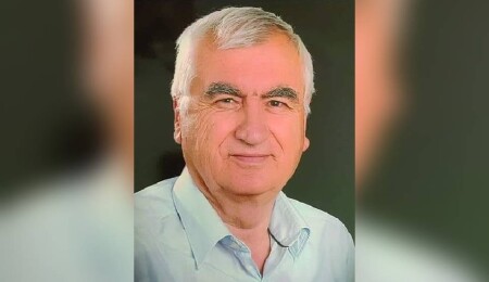 Metin Bayram yaşamını yitirdi