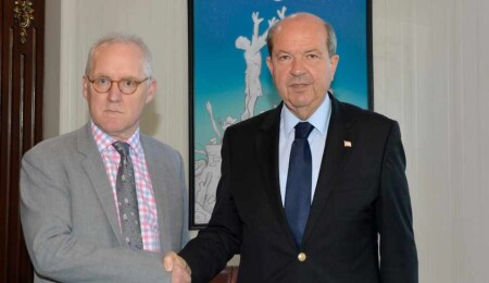 Cumhurbaşkanı Tatar, Michael Tatham’ı kabul etti: Kıbrıs konusundaki son gelişmeler değerlendirildi