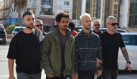 Gönyeli’de 31 ayrı pakette uyuşturucuyla yakalandılar, 3 gün tutuklu kalacaklar