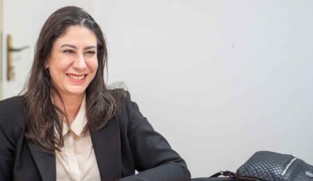 Sıla Usar İncirli: "Sahtekârlıkla temin edip duvara asmak yok”
