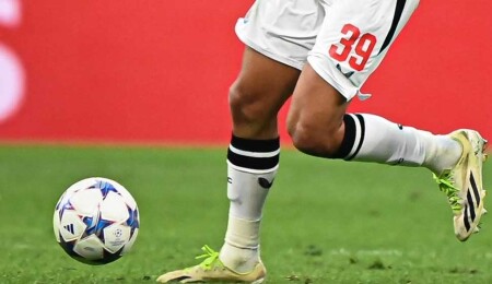 UEFA Şampiyonlar Ligi'nde gecenin sürprizini Newcastle United yaptı