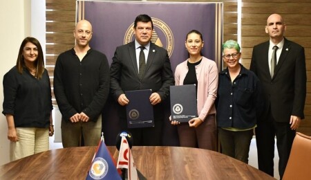 Baki Boğaç’ın eserleri DAÜ Sanat Eserleri Koleksiyonu’na katıldı