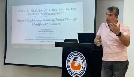 DAÜ’de “II. Kulvar Diplomasisi – Doğu Akdeniz’de Çıkış Yolu mu?” semineri düzenlendi
