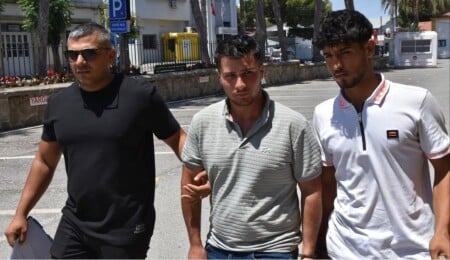 Bisiklet ve telefon çalmakla itham edilen zanlılar 1 gün tutuklu