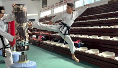 Taekwondocular Yaz Kupası için mücadele etti: Dereceye girenler ödüllerini aldı