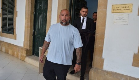 Tasdik memuruna "sahte evrak" suçundan 50 bin TL teminat kararı