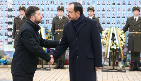 Hristodulidis, Kiev’de Zelenski ile görüştü: Ukrayna'nın AB katılım sürecine destek verdi