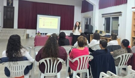 DAÜ’den kadın sağlığına farkındalık eğitimi: Rahim ağzı kanserine karşı bilinç artırıldı