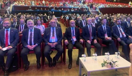 Nazım Çavuşoğlu, YÖK ve THE’nin Küresel Sürdürülebilirlik Kongresi’nde KKTC üniversitelerini değerlendirdi