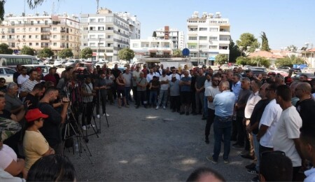 Koop-Sen Continues Indefinite Strike